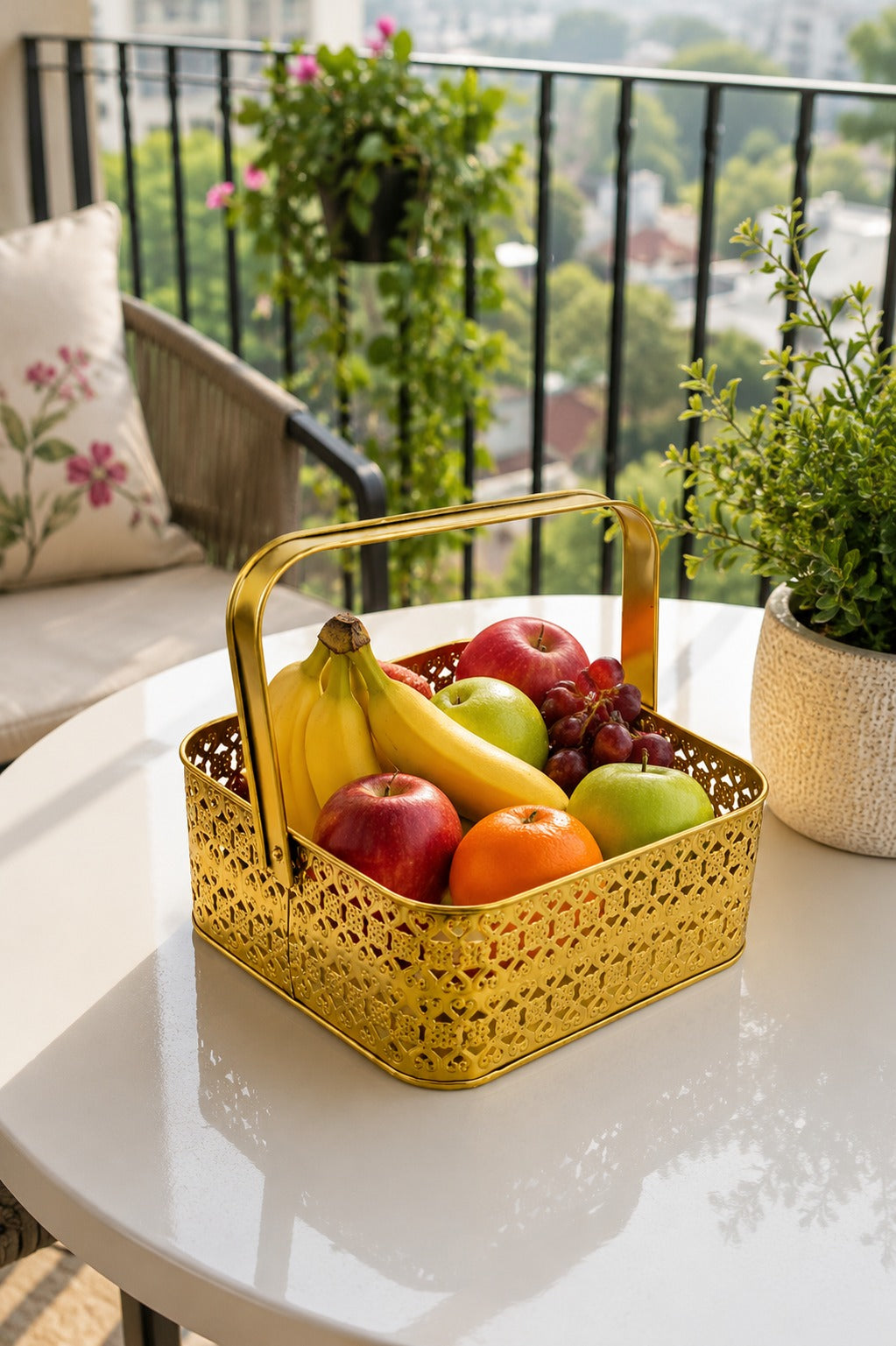 Premium Golden Metal Gift Basket with Handle | Large Decorative Storage Basket | Multipurpose Fruit Basket, Dry Fruit Hamper, Pooja Basket & Home Organizer