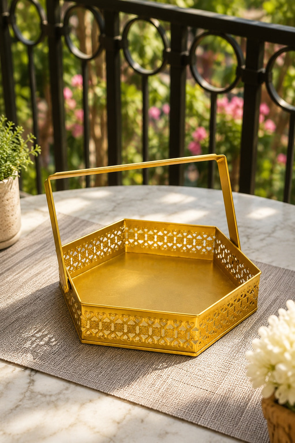 Premium Gold Hexagon Metal Basket Tray with Handle | Decorative Serving Basket for Fruits, Vegetables, Snacks & Gift Hampers | Multipurpose Metal Organizer Basket for Kitchen, Dining Table & Home Decor