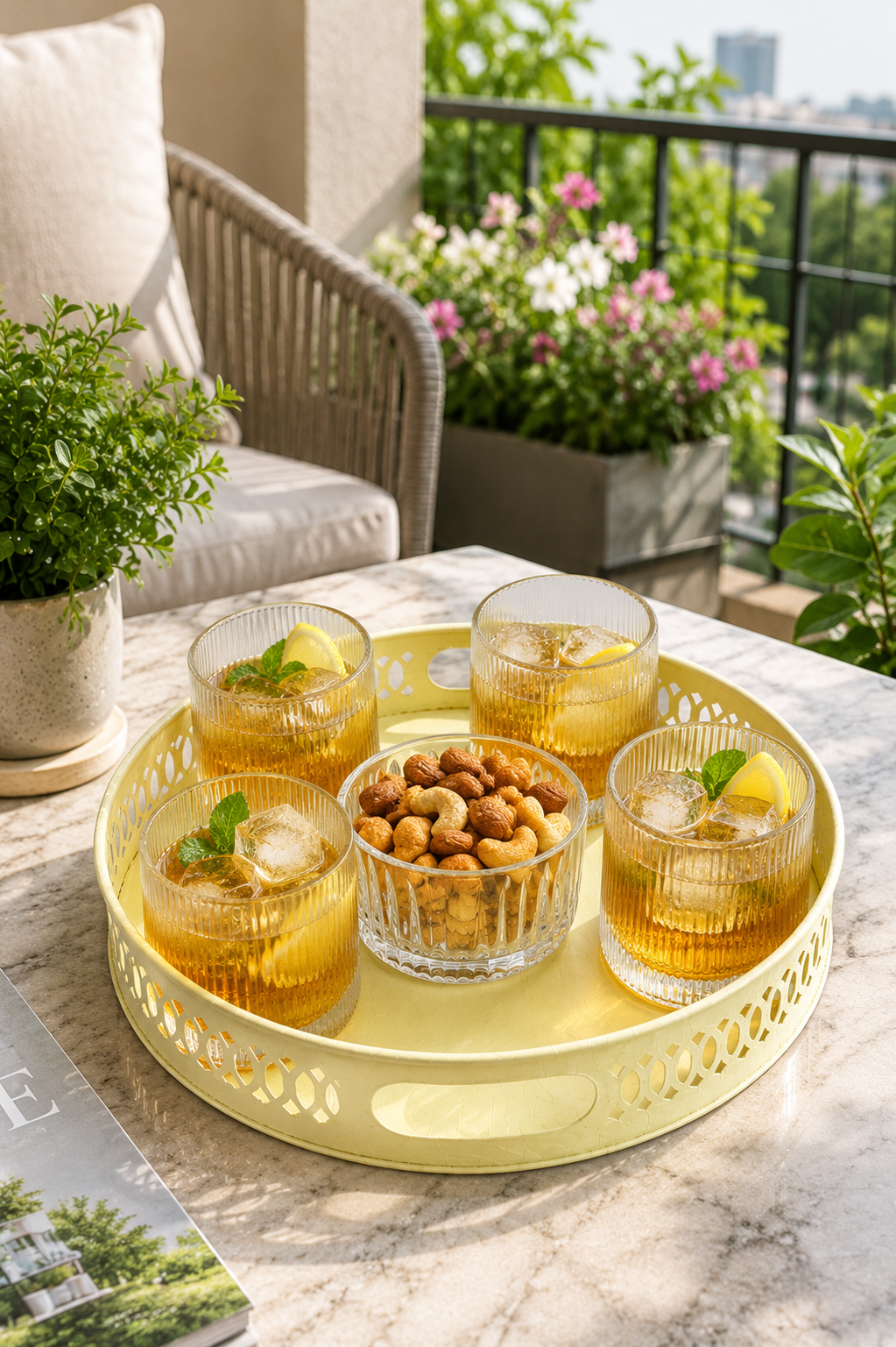 Premium Dancing Glass Serving Set with Round Metal Tray | 4 Self-Balancing Rocking Glasses & 1 Crystal Snack Bowl | Decorative Beverage Serving Set for Tea, Juice, Whisky, Cocktails & Home Décor