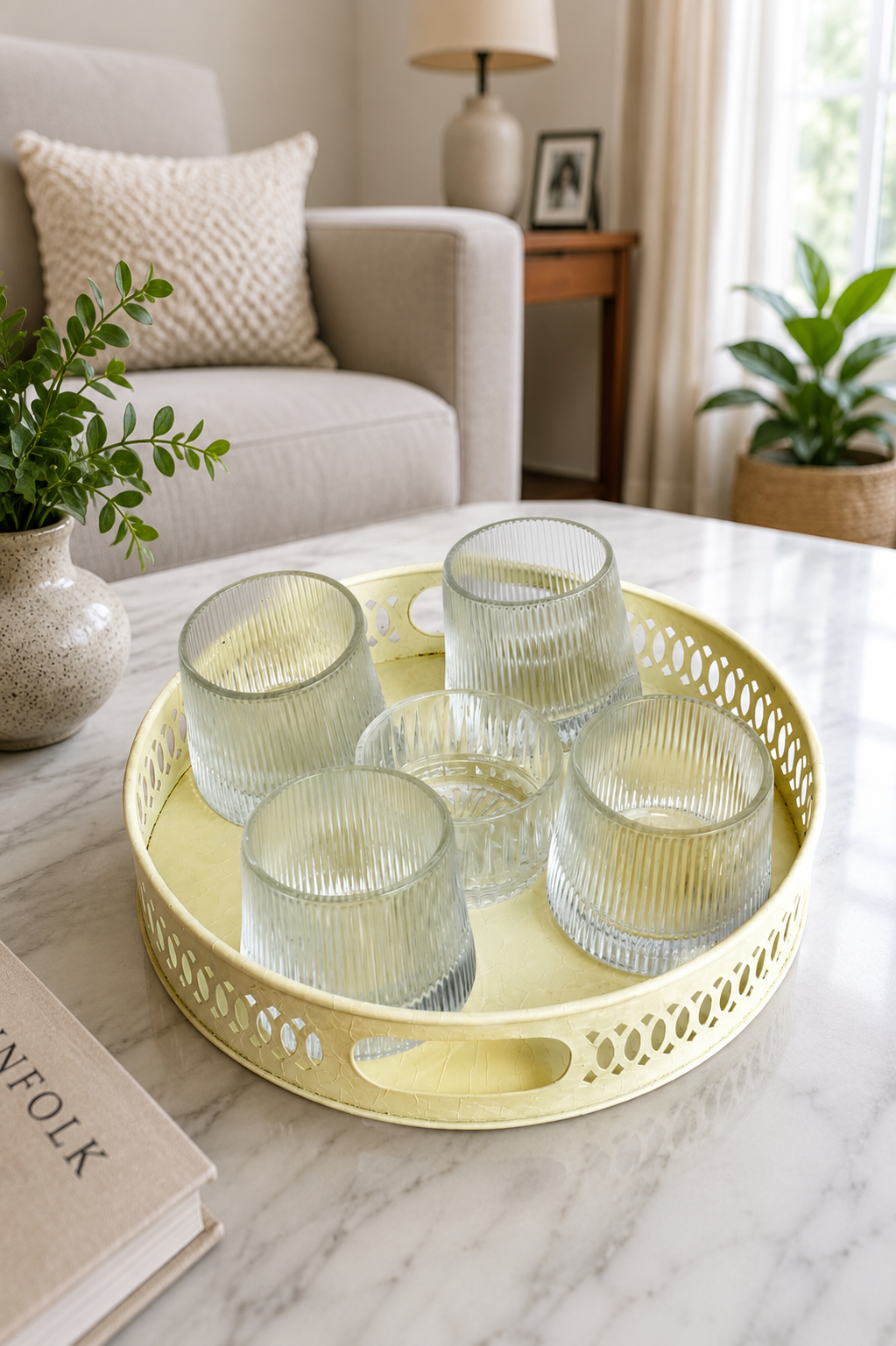 Premium Dancing Glass Serving Set with Round Metal Tray | 4 Self-Balancing Rocking Glasses & 1 Crystal Snack Bowl | Decorative Beverage Serving Set for Tea, Juice, Whisky, Cocktails & Home Décor