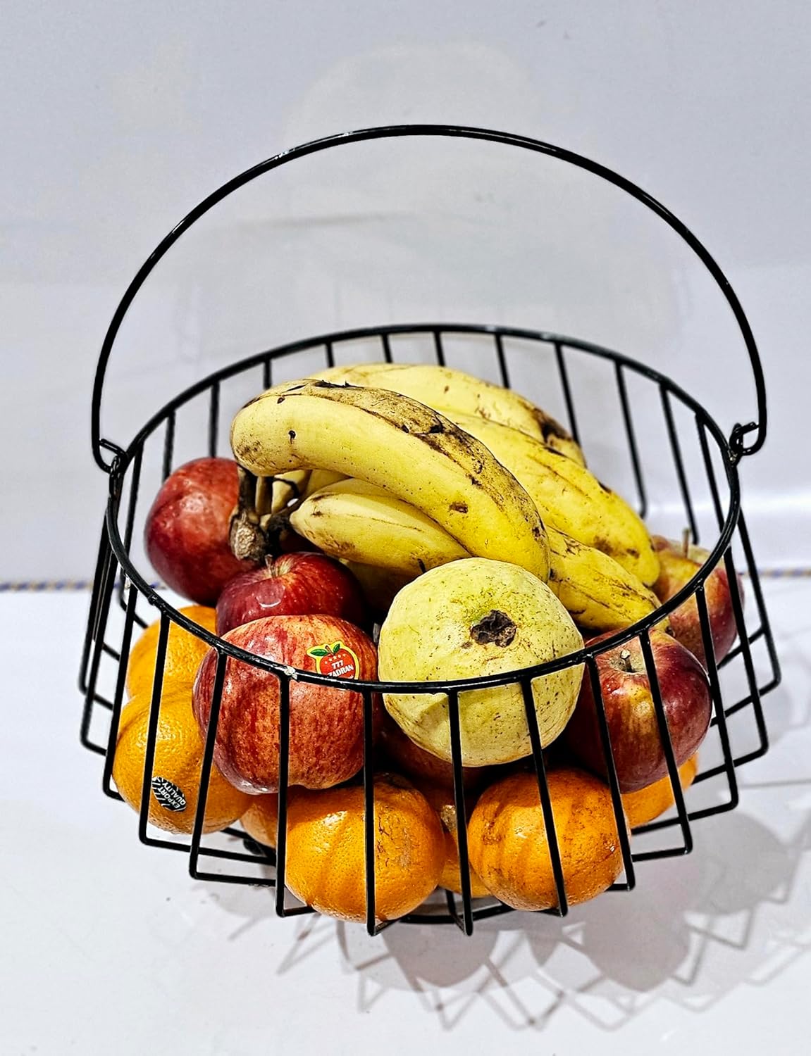 Modern Metal Fruit Basket with Handle | Round Wire Storage Basket | Kitchen & Dining Table Organizer
