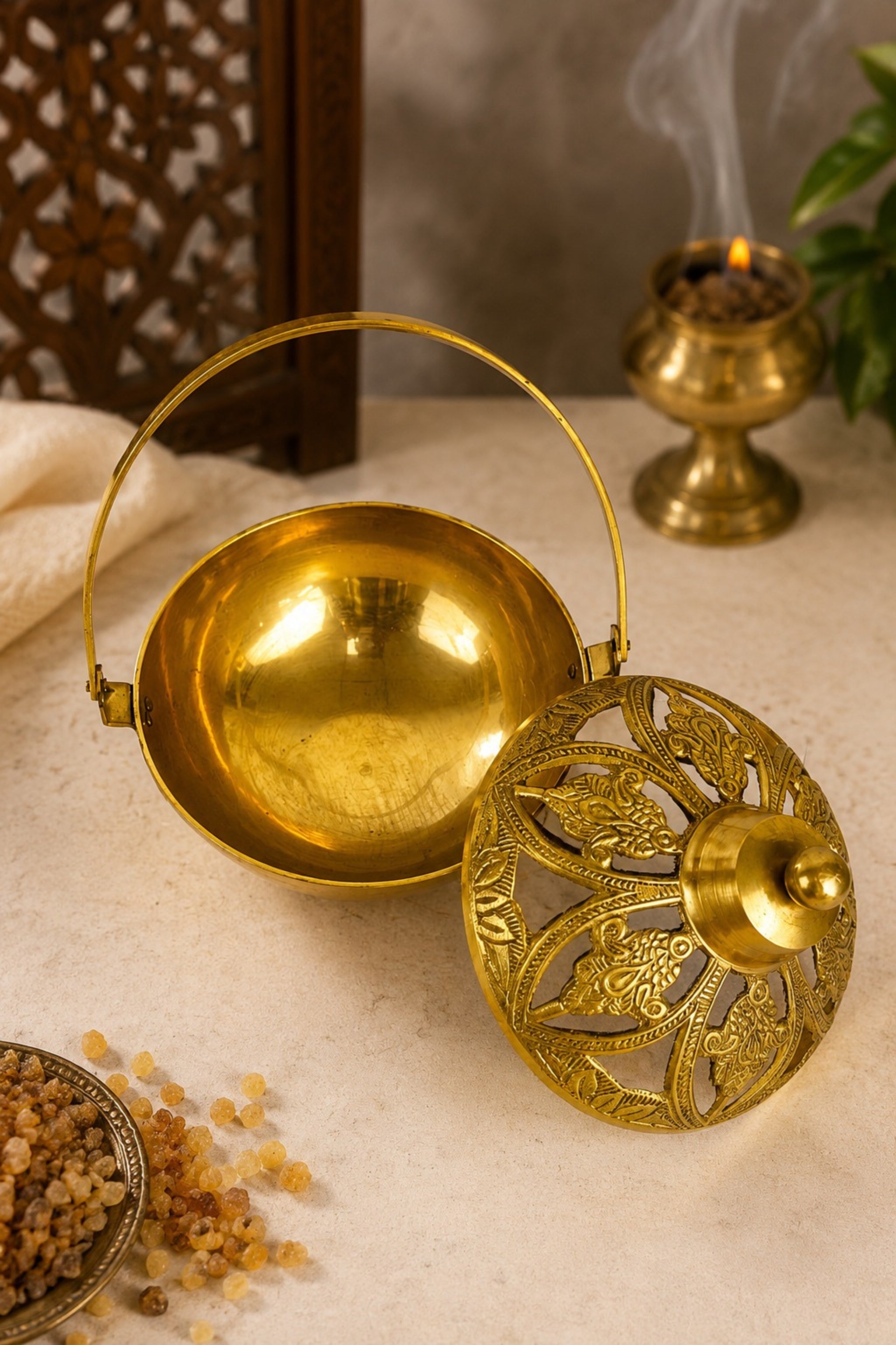 Premium Brass Metal Incense Burner with Handle | Handcrafted Dhoop Dani for Sambrani, Loban, Dhoop Cups & Resin Incense | Decorative Smoke Diffuser for Home, Temple & Pooja Room