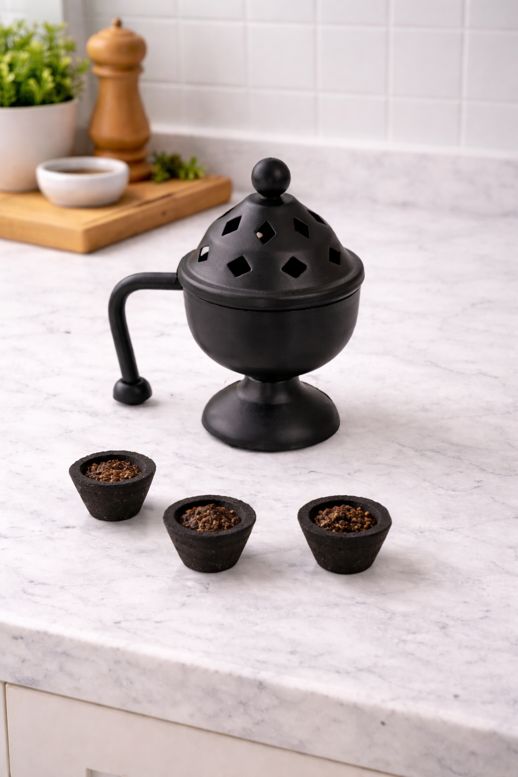 Metal Loban Incense Burner with Handle | Dhoop Dani Dhuni Sambrani Bakhoor Burner | Handheld Incense Holder for Home & Temple