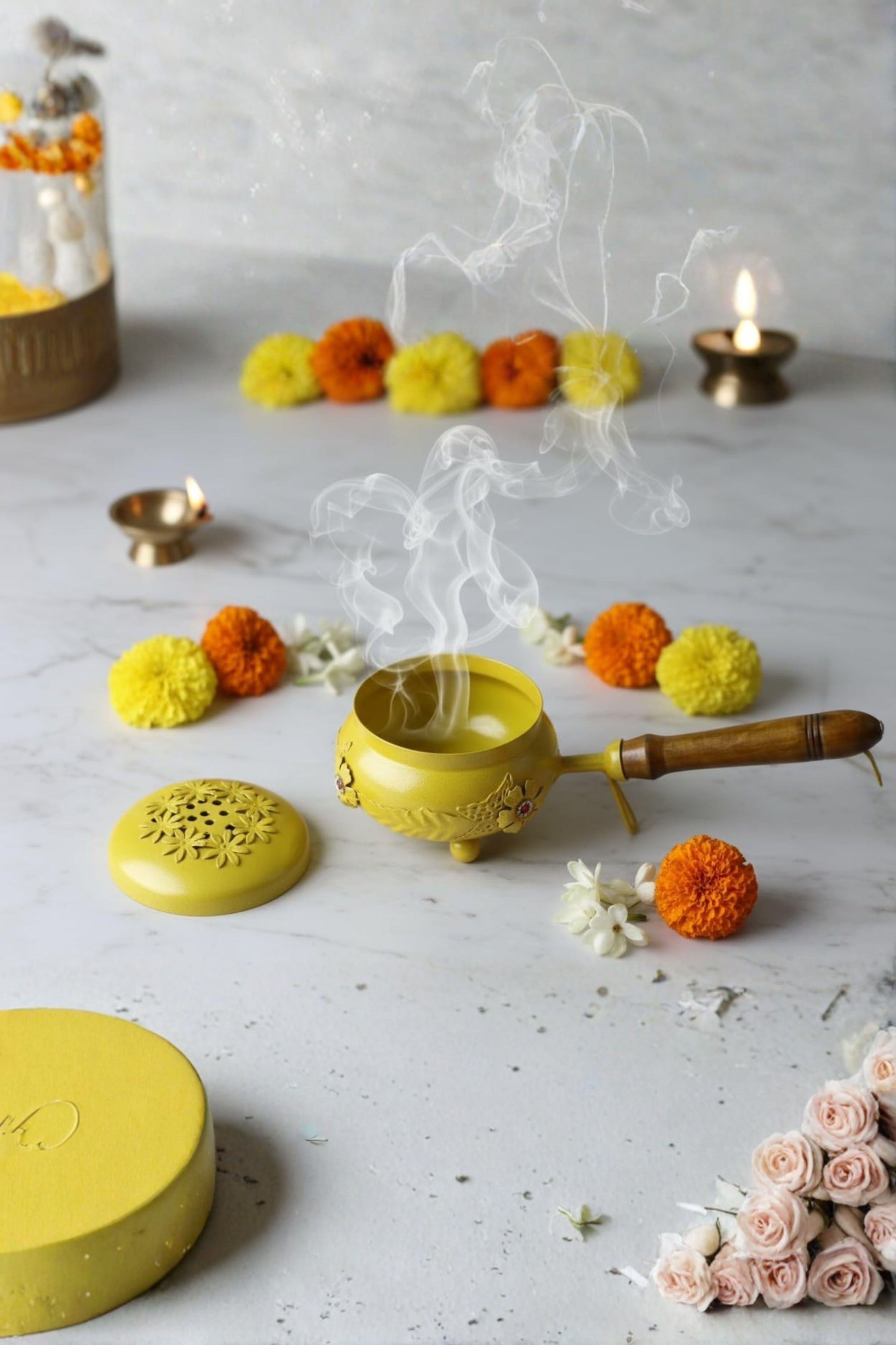 Metal Dhoop Dani with Wooden Handle for Pooja, Loban & Havan | Covered Incense Burner for Agarbatti, Camphor & Sambrani | Home Temple Decor, Vastu & Festive Gift Item