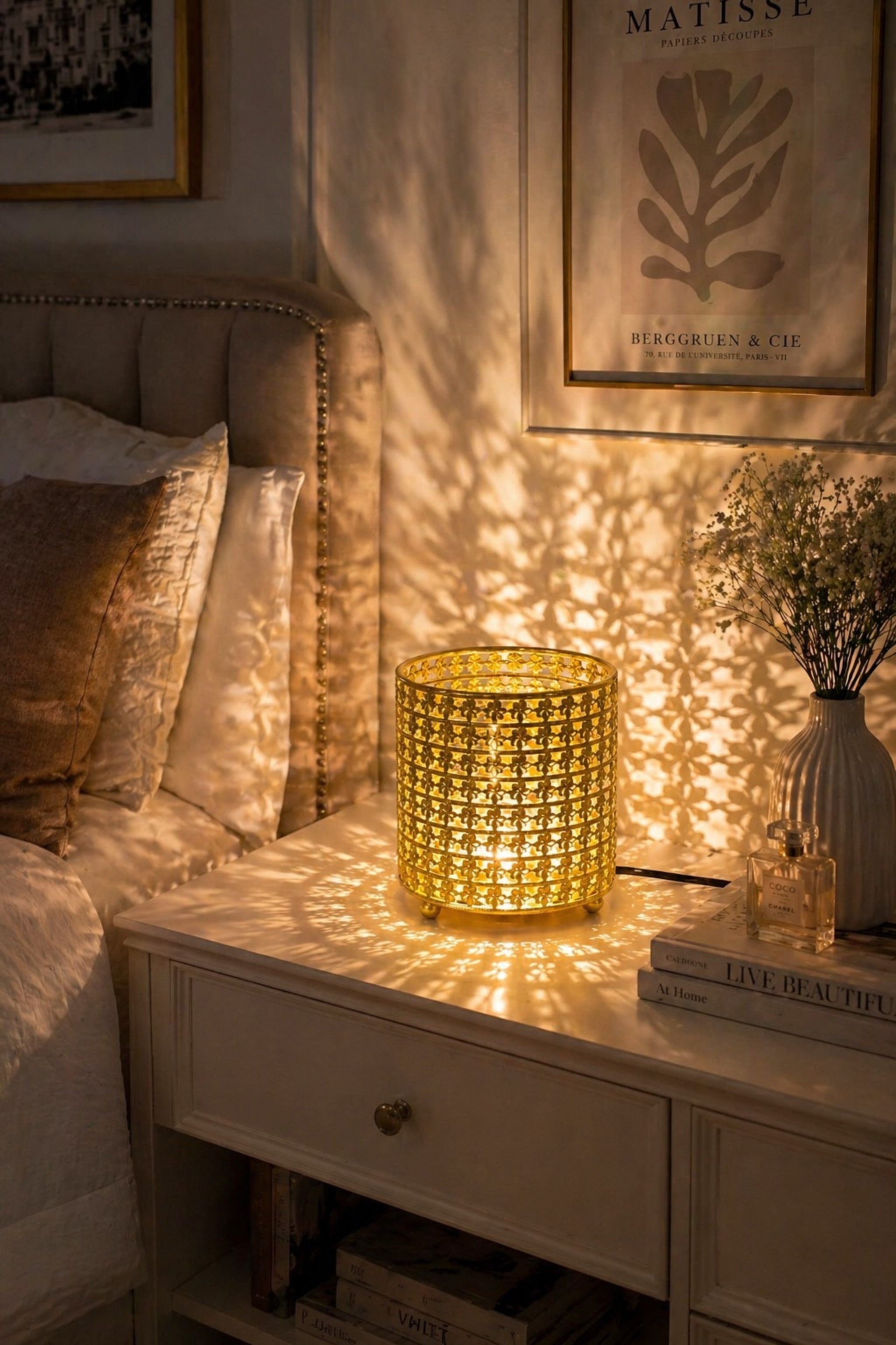 Golden Floral Electric Aroma Diffuser with Cutwork Design | Essential Oil Burner Lamp for Home, Spa & Relaxation | Fragrance Diffuser with Free Glass Bowl, 10ml Aroma Oil & 2 Bulbs