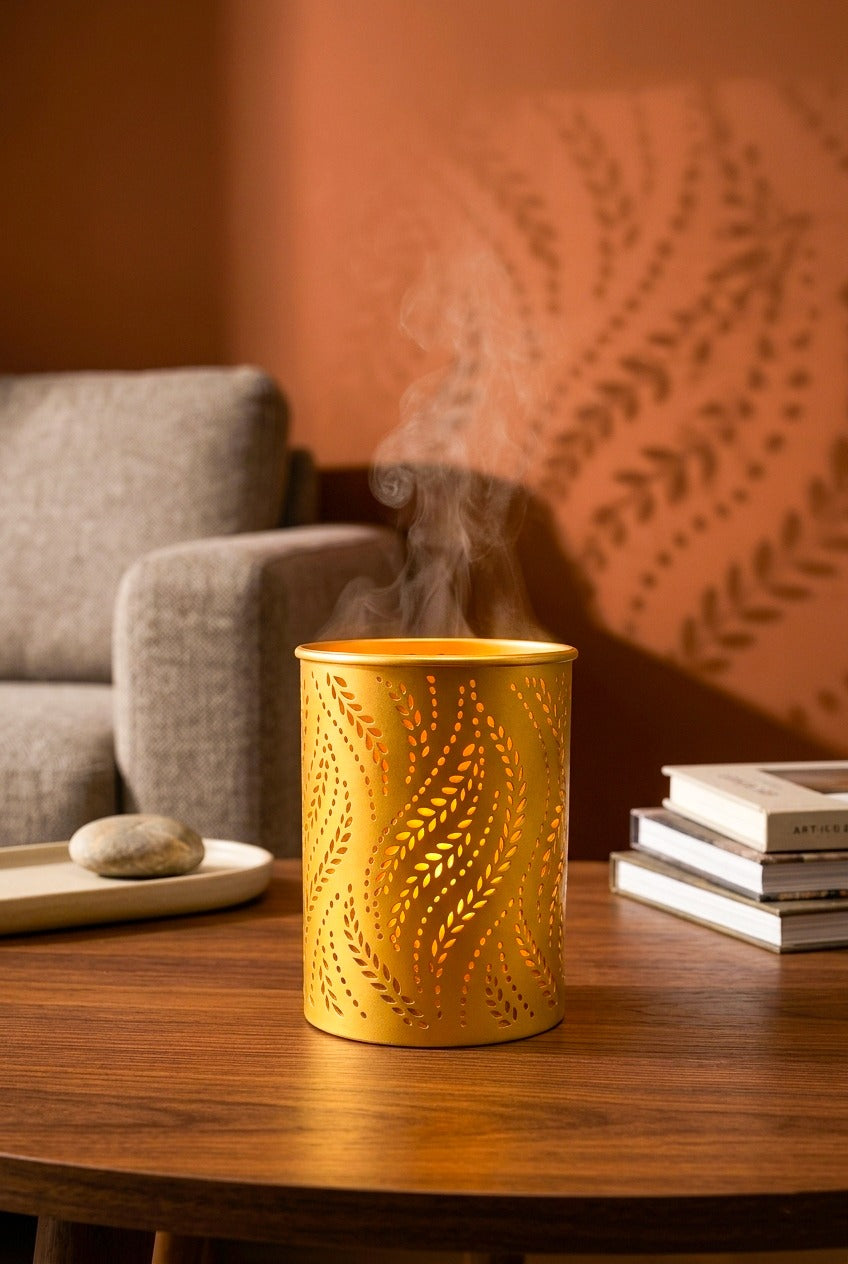 Leaf Pattern Electric Diffuser Lamp | Metal Aroma Burner with Warm Light Projection for Home Décor & Relaxation