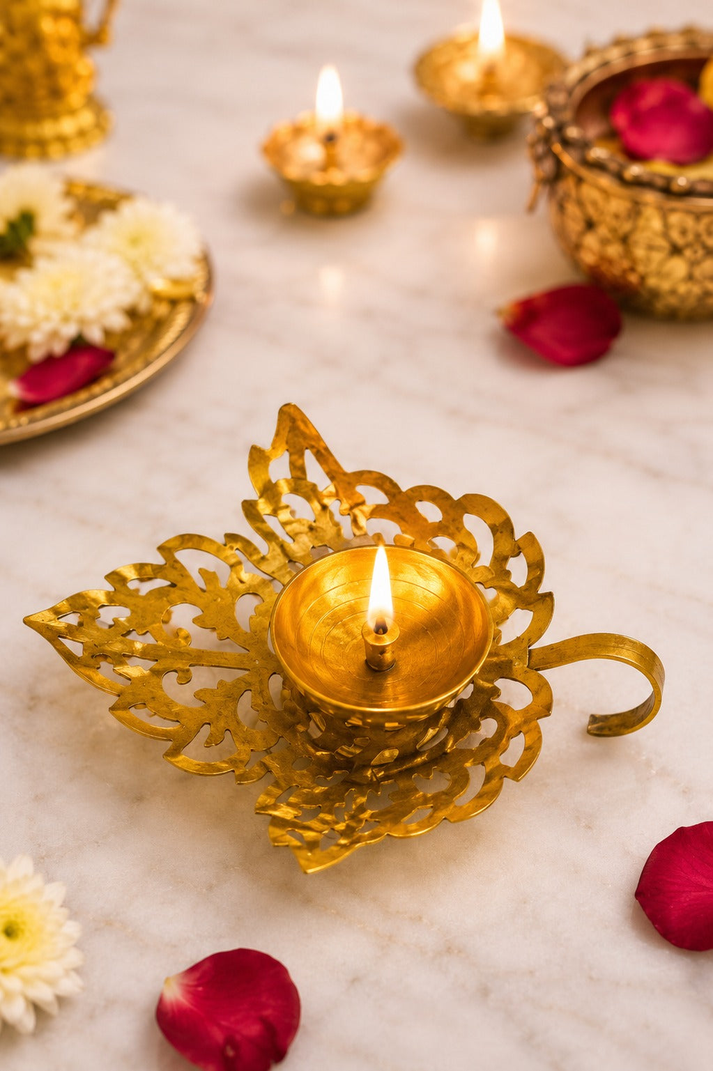 Metal Leaf Diya | Decorative Metal Oil Lamp with Elegant Leaf Design | Traditional Pooja Deepak for Home Temple, Diwali Décor & Festive Gifting