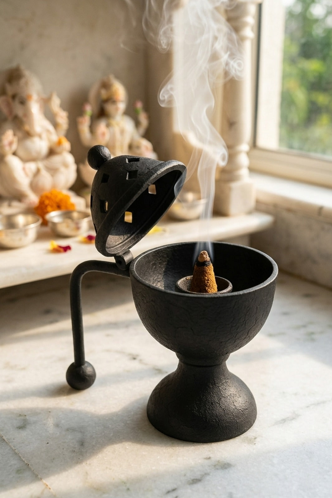 Metal Dhoop Dani with Lid for Pooja, Loban & Sambrani Burning | Covered Incense Burner for Home Temple, Havan & Meditation | Traditional Vastu Decor & Festive Gift Item